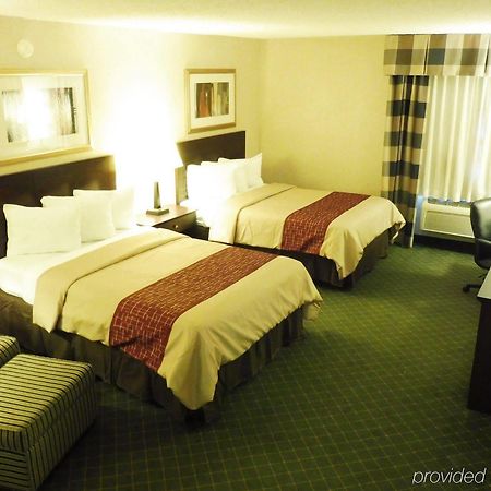 Red Roof Inn Hartford- New Britain Ngoại thất bức ảnh