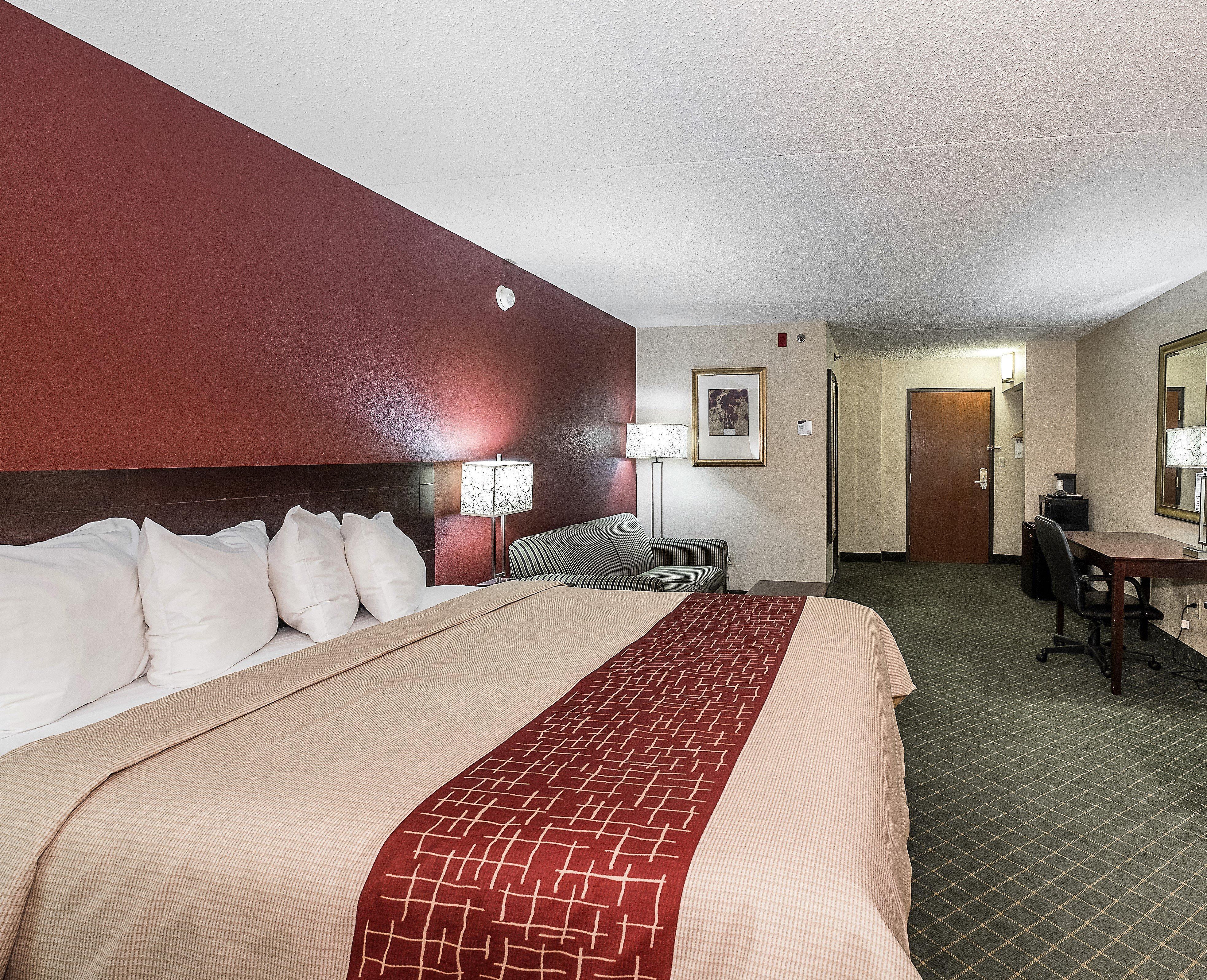 Red Roof Inn Hartford- New Britain Ngoại thất bức ảnh
