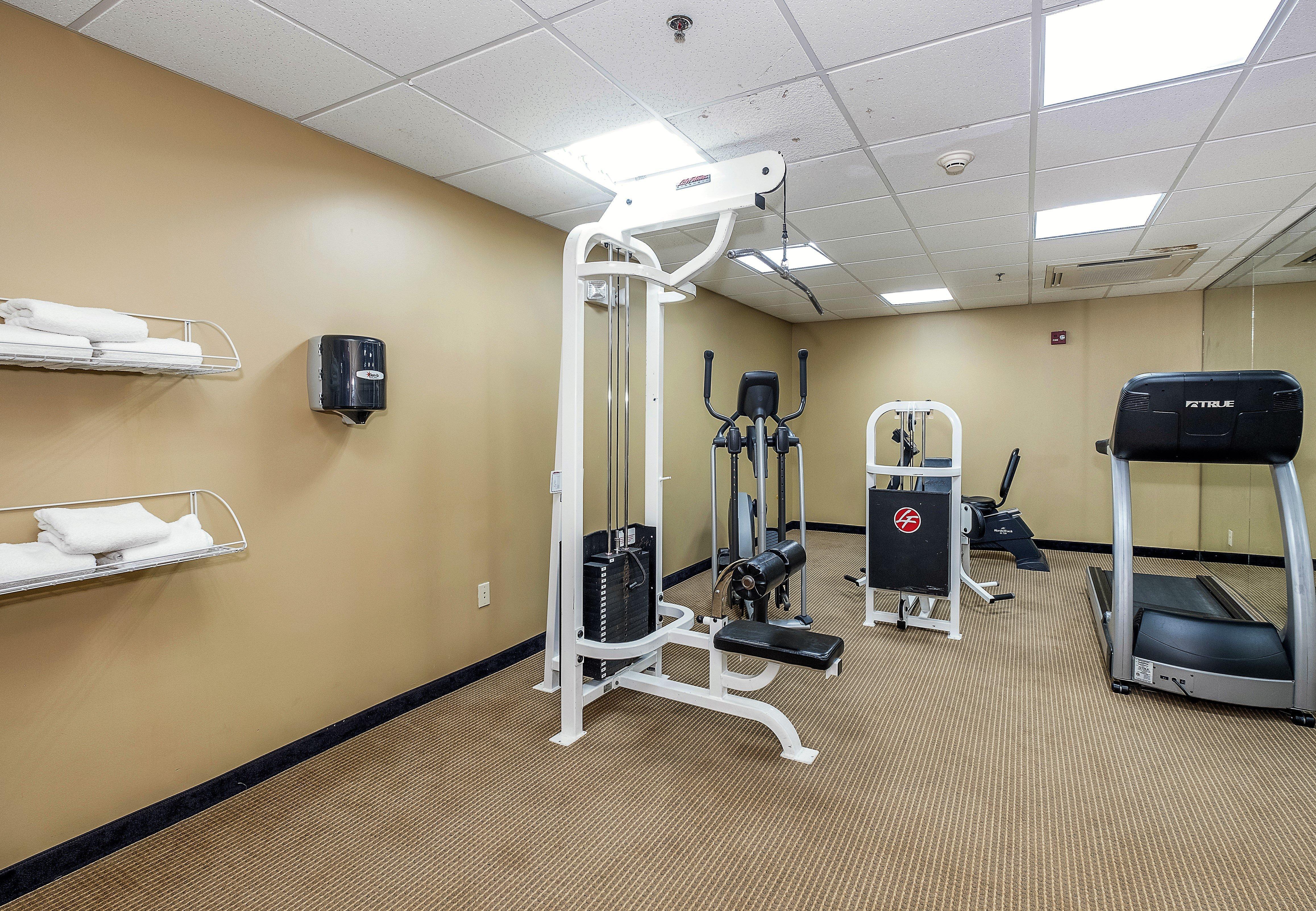 Red Roof Inn Hartford- New Britain Ngoại thất bức ảnh