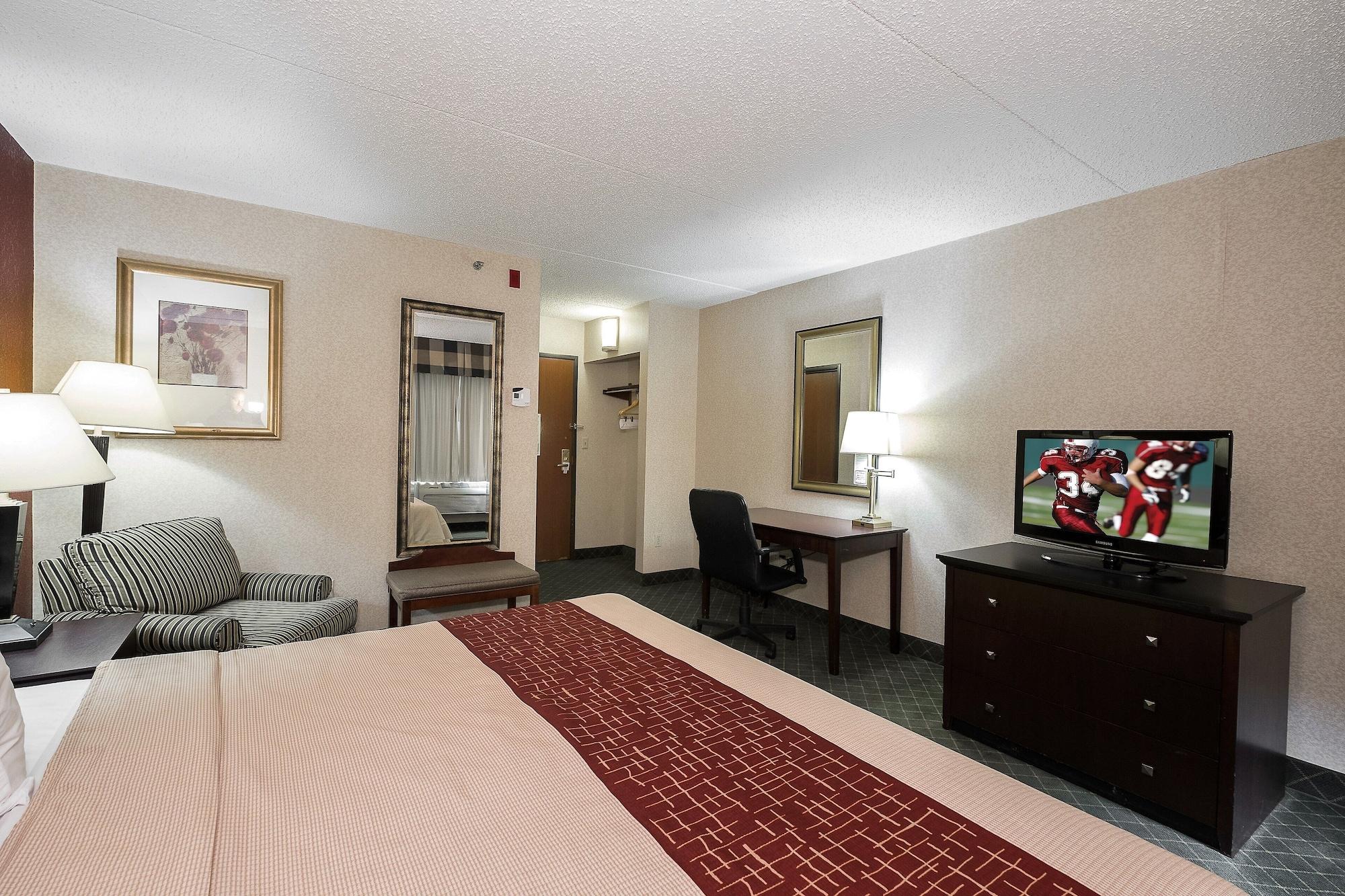 Red Roof Inn Hartford- New Britain Ngoại thất bức ảnh