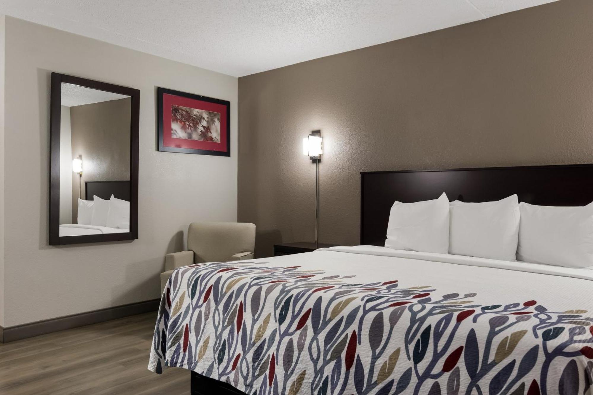 Red Roof Inn Hartford- New Britain Ngoại thất bức ảnh