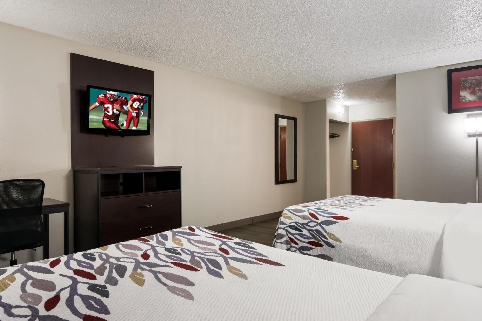 Red Roof Inn Hartford- New Britain Ngoại thất bức ảnh