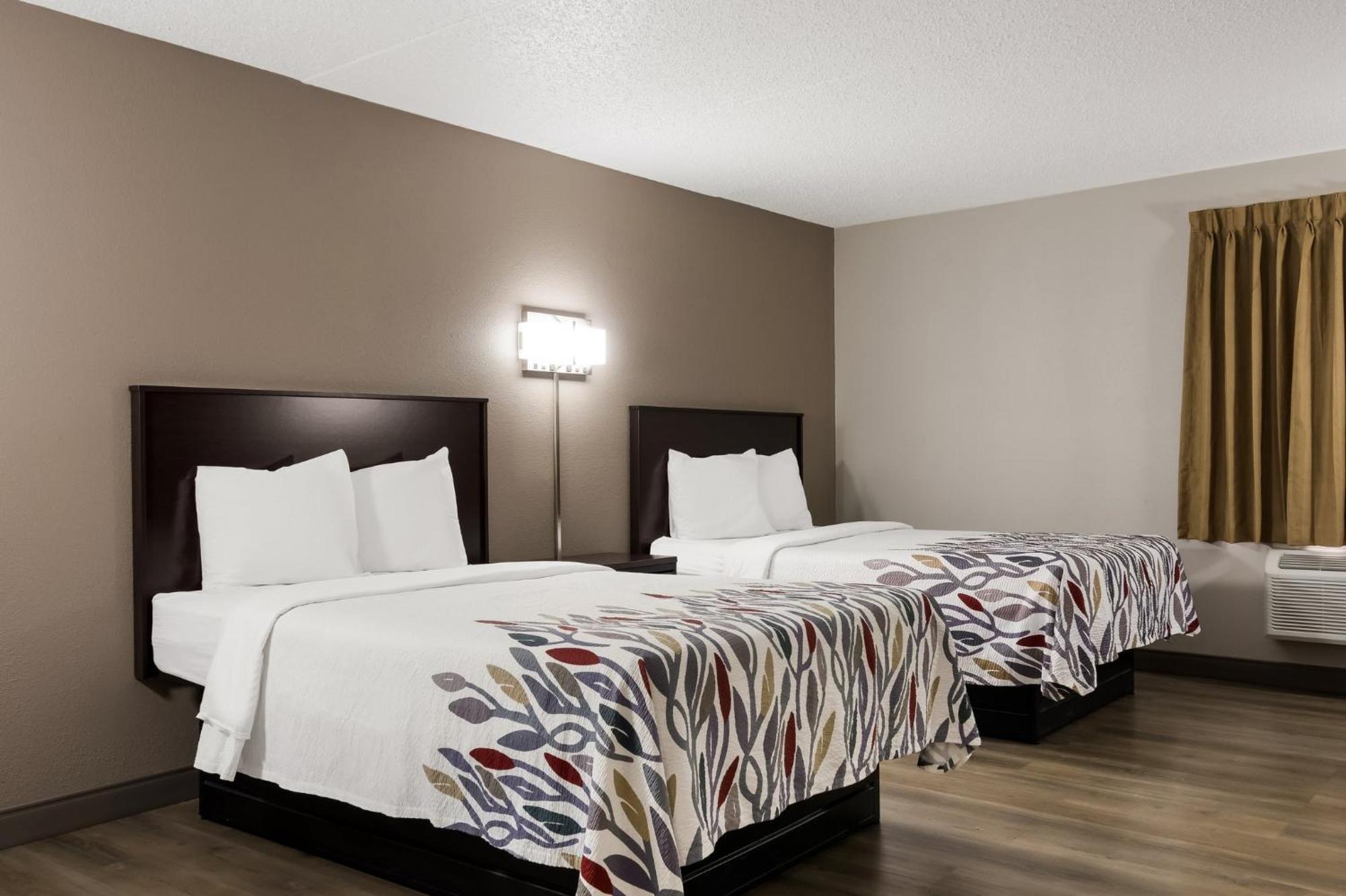 Red Roof Inn Hartford- New Britain Ngoại thất bức ảnh