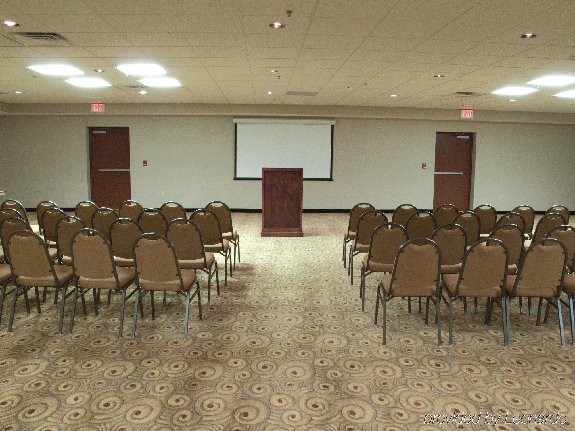 Red Roof Inn Hartford- New Britain Ngoại thất bức ảnh