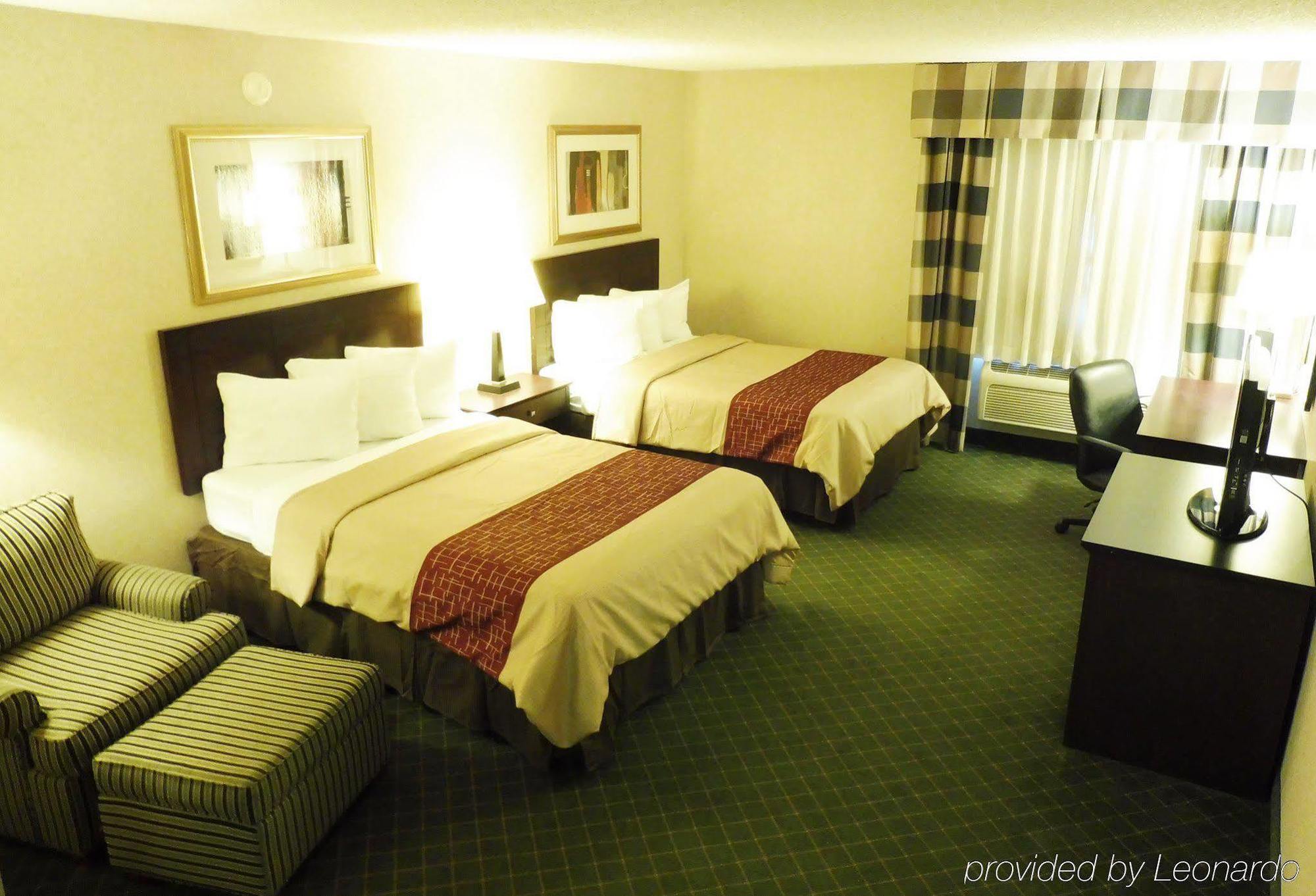 Red Roof Inn Hartford- New Britain Ngoại thất bức ảnh